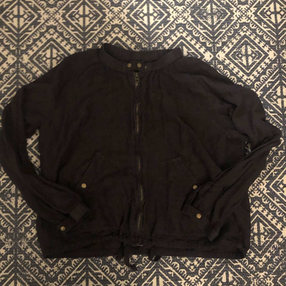 Light weight cropped bomber jacket lucky brand